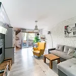 Hygge Studio - 30 Minut Do Centrum I 20 Do Lotniska Apartamento